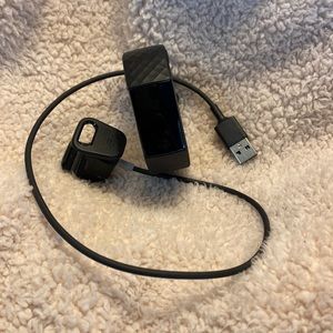 Fitbit Charge 4
